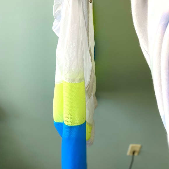 Columbia Sportswear Windbreaker Jacket - Picture 5 of 7